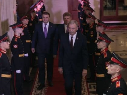 Все бывшие губернаторы и омский бомонд: кто пришел на инаугурацию Хоценко