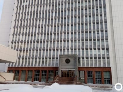 Сын главы завода «Ирмень» сменил отца в новосибирском Заксобрании