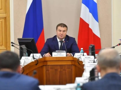 Виталий Хоценко принял решение о поощрении глав районов и сельских поселений Омской области за результативность