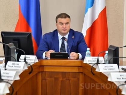 Губернатор Омской области требует завершить ремонтные работы