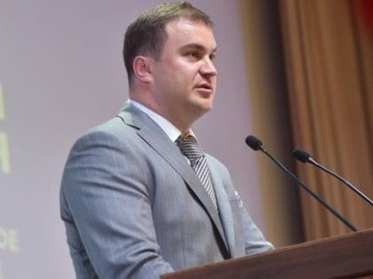 «Единая Россия» ожидаемо выдвинула Виталия ХОЦЕНКО в кандидаты на пост губернатора Омской области