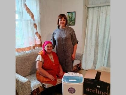 Сотрудники комплексного центра Исилькульского района продолжают оказание помощи одиноко проживающим пожилым людям