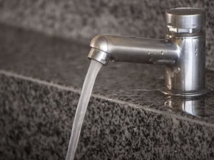 В Омске сегодня без воды останутся десятки многоквартирных домов