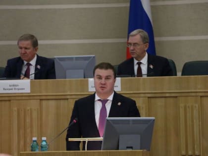 Виталий Хоценко: До конца года выделим еще 200 млн рублей районам на приобретение кормов для молочного скота