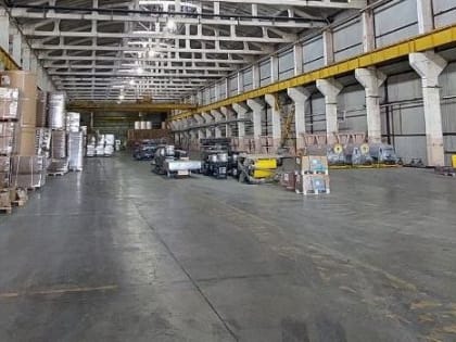 В Омске возле «стены Летова» построили административное здание