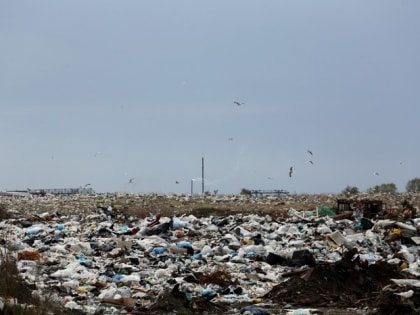 Жители Тары задыхаются от едкого запаха тлеющей свалки