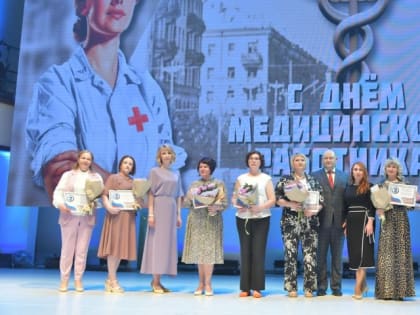 Омский губернатор Хоценко объяснил отставку своего министра