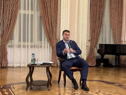 Хоценко прокомментировал работу омского Минцифры после ареста Цуканова