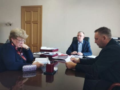 Мэр Омска Сергей Шелест сделал заявление по транспортному обслуживанию поселка Светлый