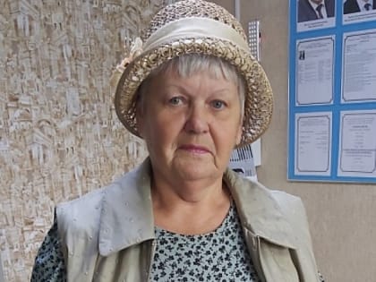 Участники акции «Собери ребёнка в школу!»