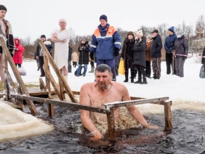 В Омске готовят крещенские купели