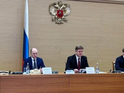 Анатолий Серышев призвал усилить работу по повышению образовательного уровня трудовых мигрантов