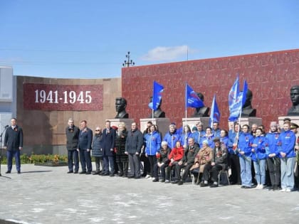 Виталий Хоценко дал старт зажжению Вечных огней в муниципальных районах Омской области