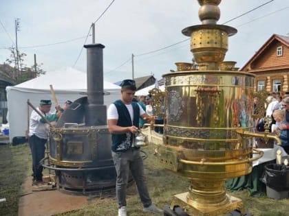 Хоценко побывал на открытии «Татарского подворья» в музее-заповеднике