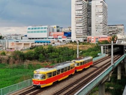 В Волгограде скоростной трамвай закрыли, что будет вместо метро в Омске?