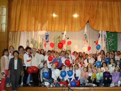 В Азовском районе прошел фестиваль детских объединений «Время объединять»