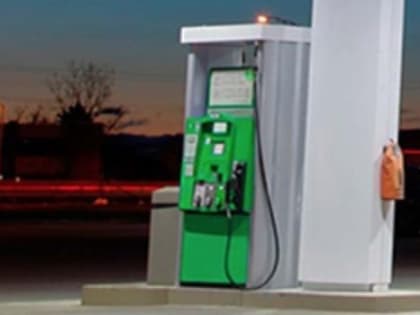 В Омске второй раз за сентябрь серьезно подорожал бензин