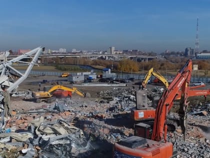 Демонтаж старой «Арены Омск» запечатлели с воздуха (Видео)