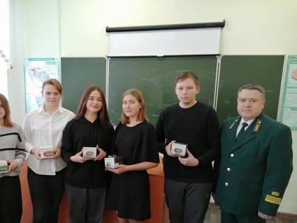 За прошлый год школьные лесничества Омской области высадили 19 тысяч деревьев