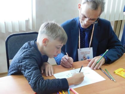 Комплексные центры приглашают жителей региона принять участие в разнообразных мероприятиях, приуроченных к празднованию Дня отца