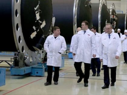 Виталий Хоценко принял участие в отправке из Омска на космодром Восточный первой летной «Ангары»