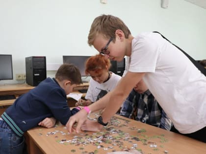 Омские школьники при поддержке Областного центра профориентации  развивают IT-навыки