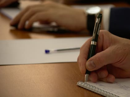 Новым главой Кормиловки в Омской области стал 33-летний многодетный отец