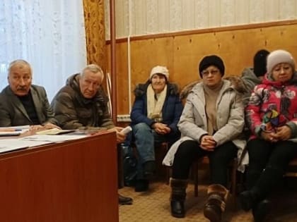 Ожидания праздников: Новогодние мероприятия в Крутогорском