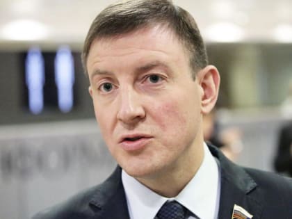 Турчак дал омским единороссам сутки на решение «школьной» проблемы