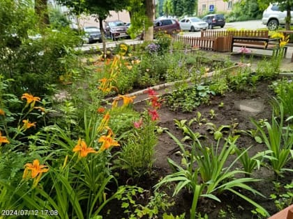 Онлайн-выставка «Мой любимый двор»