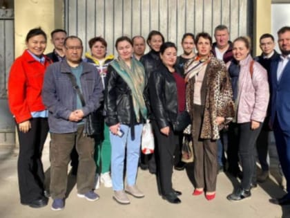 Представители Новосибирской области стали донорами крови для бойцов СВО в Москве