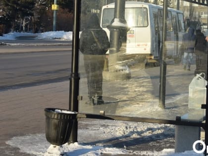 В Омске на остановке у ДК «Химик» нашли труп