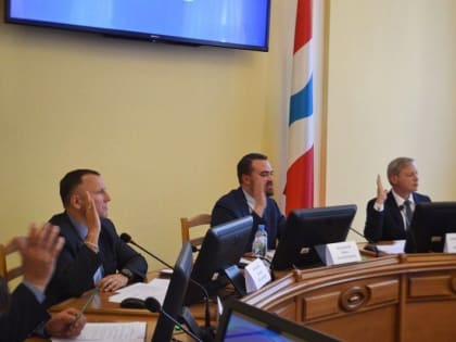 Избирком официально признал Хоценко губернатором Омской области