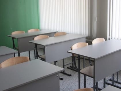 За два года в Омской области отремонтируют более 50 школ