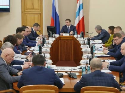 Виталий Хоценко поручил разработать план мероприятий по реализации послания президента РФ