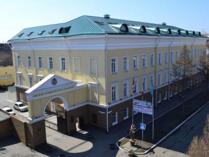 Омскую юридическую академию повысили до университета