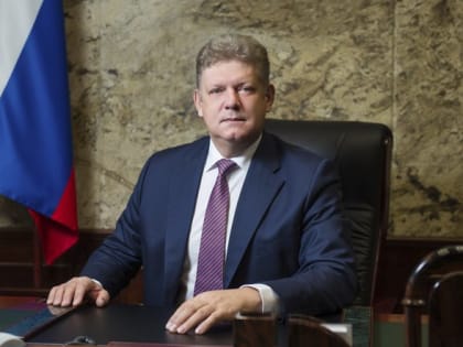 Полпред Анатолий Серышев передал жителям Омской области поздравления с новогодними праздниками