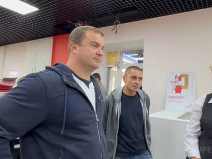 Губернатор Омской области посетил Стаханов для проверки восстановительных работ