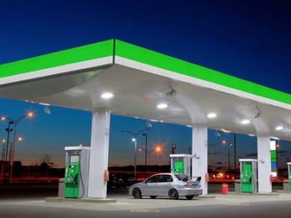 В Омске, где работает крупнейший НПЗ в России, бензин подорожал на 5 рублей