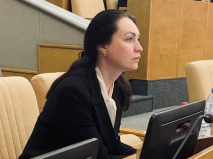 Оксана Фадина: «Владимир Путин поддержал предложения Андрея Турчака выравнять денежное довольствие и меры поддержки для всех участников СВО»
