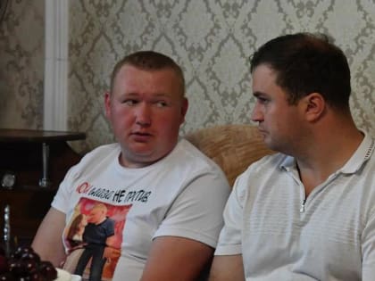 В Одесском районе Виталий Хоценко навестил участника СВО