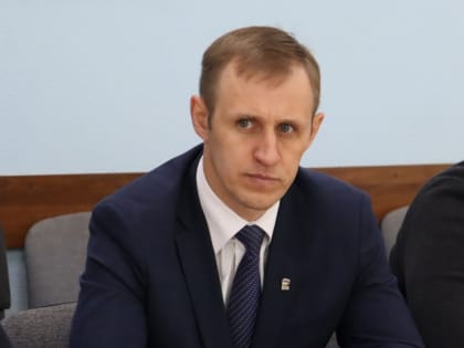 Директор Омского экспериментального завода Голованов займет место сдавшего мандат депутата Заксобрания Курманова