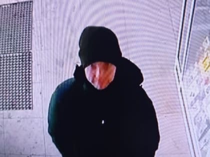 В Омске разыскивают мужчину, укравшего мобильный телефон