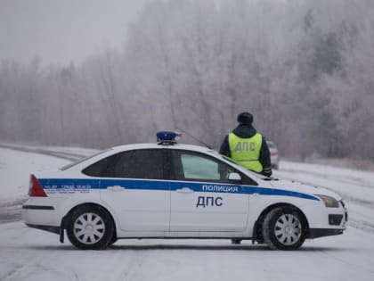 Пьяный омич в темноте сбил мужчину и девочку, ехавших на велосипеде