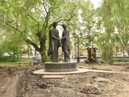 Подрядчик пообещал заменить поврежденные деревья в Городском саду Омска в случае их гибели