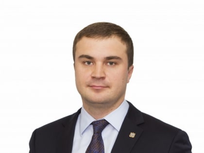 Хоценко увеличил число чиновников в Омской области