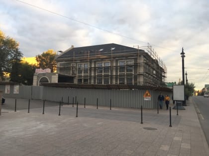 У омского ресторана «Гурман» в пятый раз за год сменилось руководство
