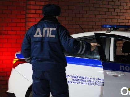 Фуры разворотило: страшное ДТП произошло в Омской области