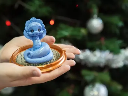 Праздник для самых сильных: волонтеры «Газпромнефть-СМ» подарили детям сказку