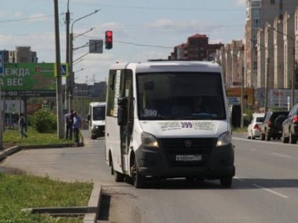 В Омске оказались лишними маршрутки — мэрия Омска выставила их на продажу